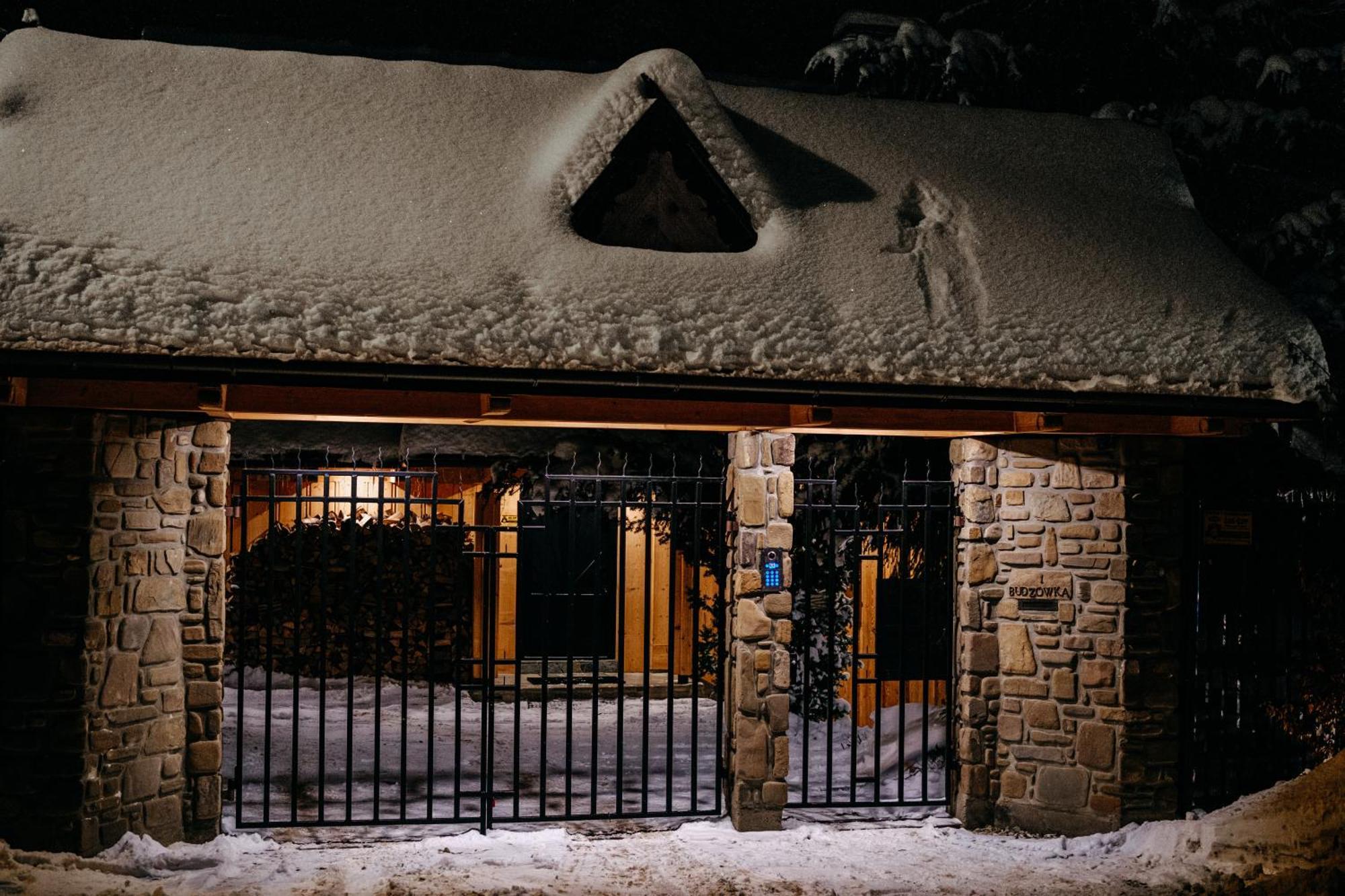 Villa Swiss Na Wylacznosc - Jacuzzi, Sauna, Bilard Кошелско Екстериор снимка