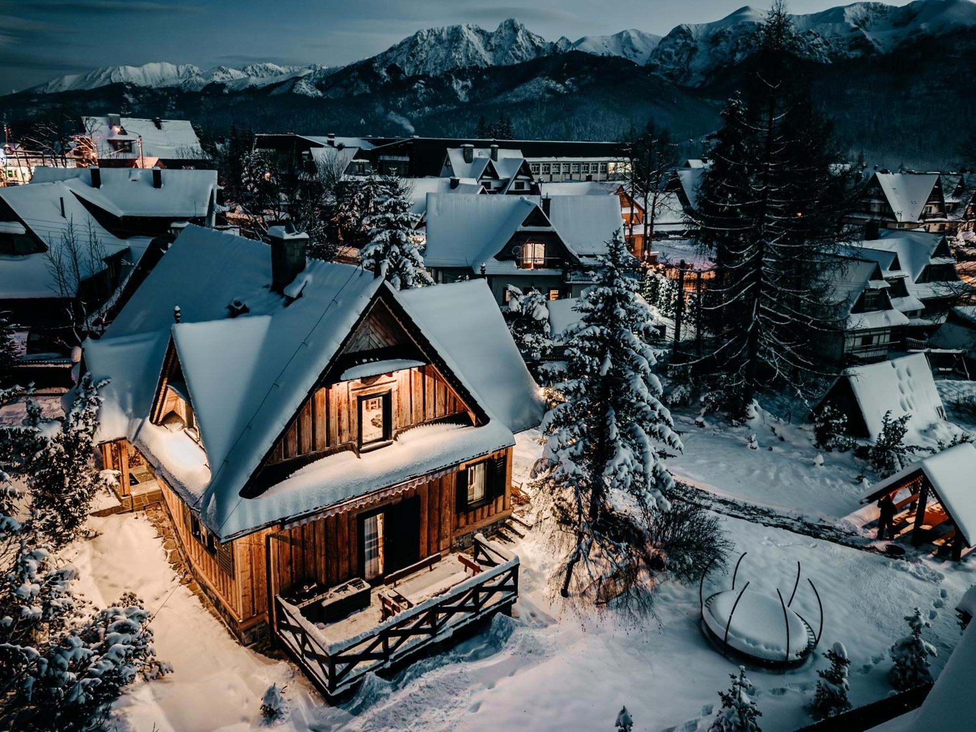Villa Swiss Na Wylacznosc - Jacuzzi, Sauna, Bilard Кошелско Екстериор снимка
