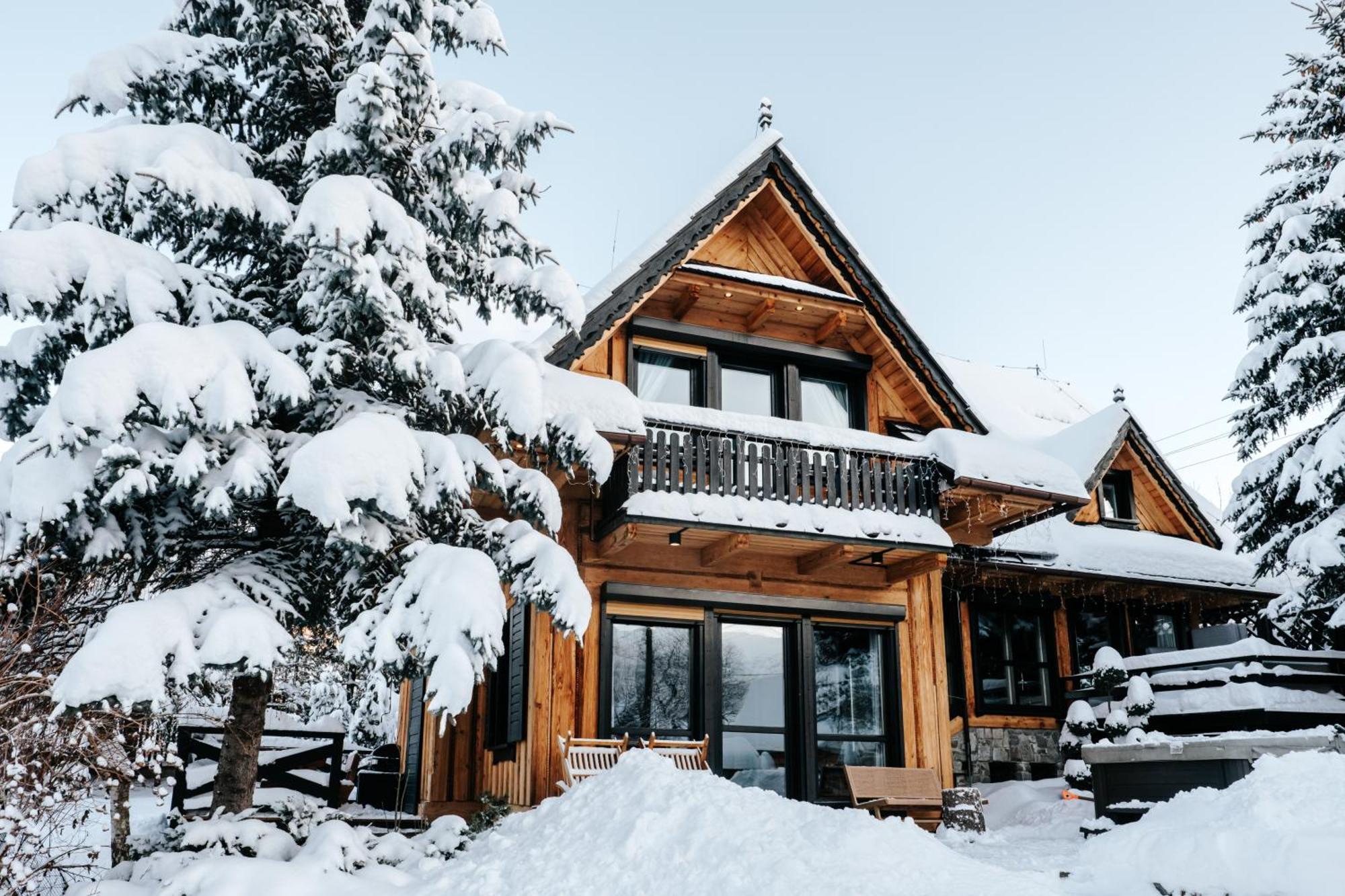 Villa Swiss Na Wylacznosc - Jacuzzi, Sauna, Bilard Кошелско Екстериор снимка