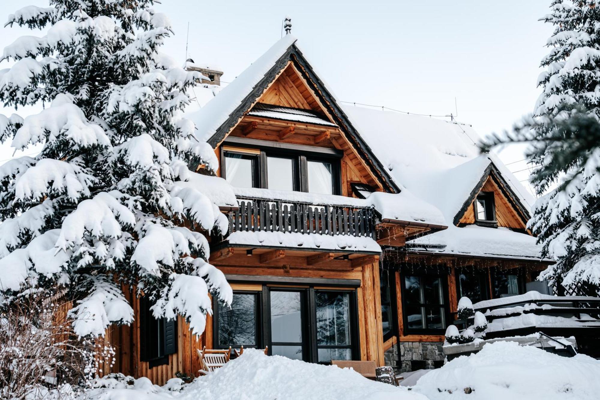 Villa Swiss Na Wylacznosc - Jacuzzi, Sauna, Bilard Кошелско Екстериор снимка